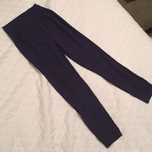 Lululemon navy leggings